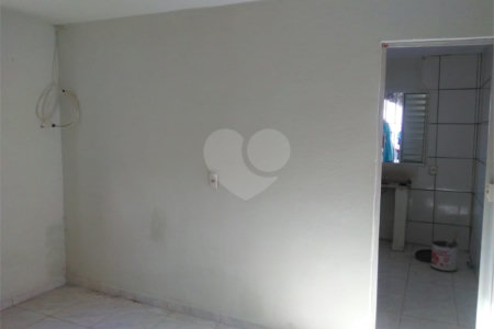 Casa à venda com 4 quartos, sendo 3 suítes, em Jardim Alvinópolis, Atibaia, SP