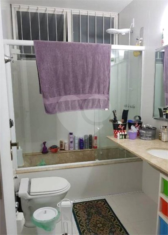 Sobrado à venda com 4 quartos, sendo 2 suítes, em Jardim Leonor, São Paulo, SP