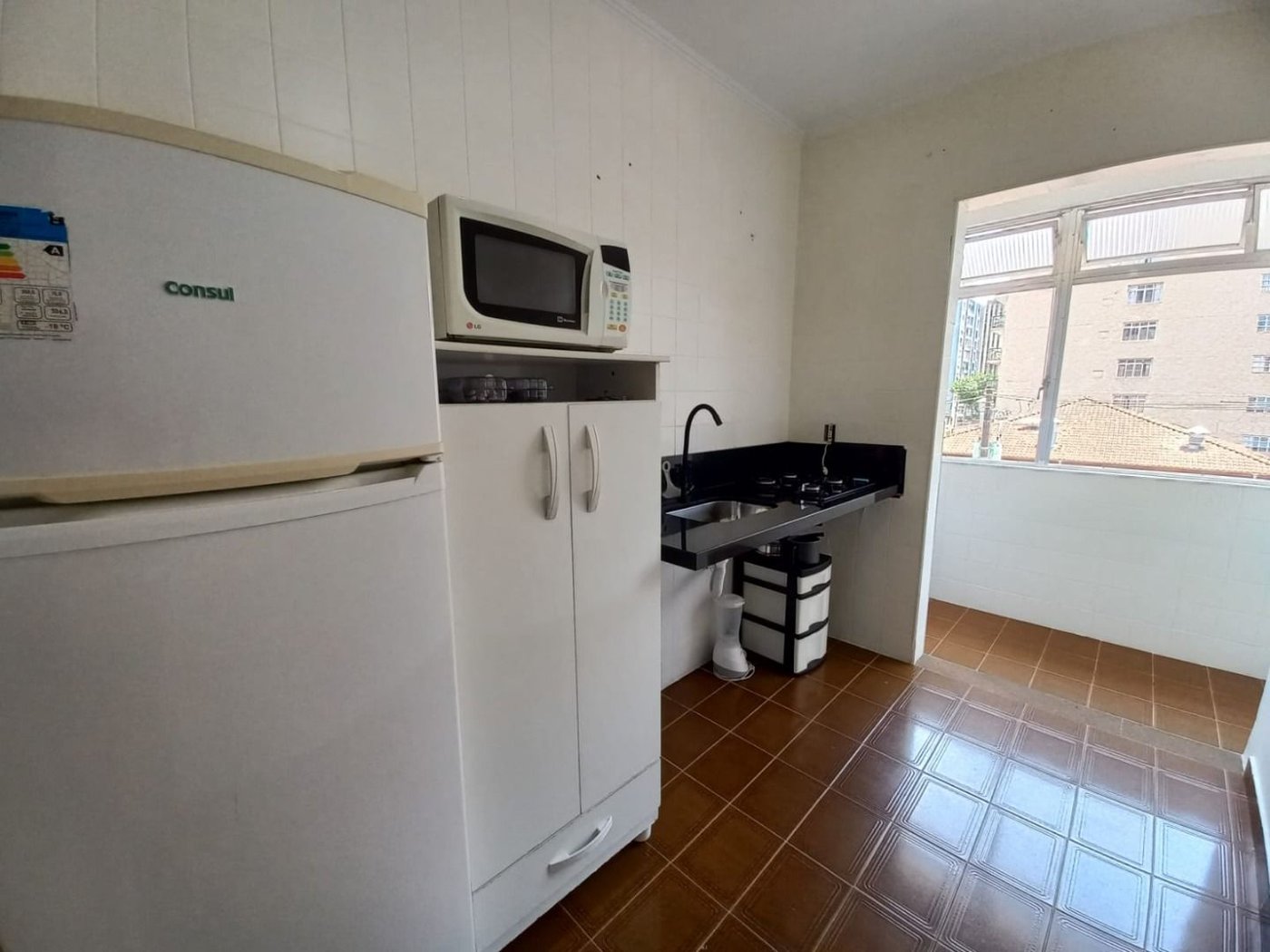 Apartamento com 3 dormitórios à venda, 80 m² por R$ 490.000,00 - Gonzaga - Santos/SP