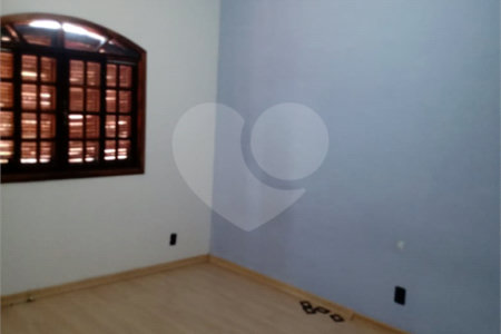 Casa à venda com 5 quartos, sendo 1 suíte, em Campo Grande, Rio de Janeiro, RJ