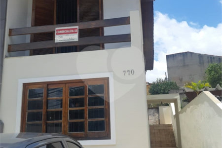 Sobrado à venda com 3 quartos, sendo 1 suíte, em Jardim Bonfiglioli, São Paulo, SP