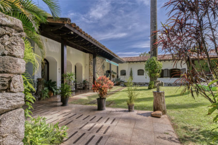 Casa Térrea à venda com 4 suítes em Alto da Boa Vista, São Paulo, SP