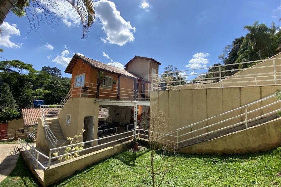 Casa à venda com 6 suítes em Serra da Cantareira, Mairiporã, SP