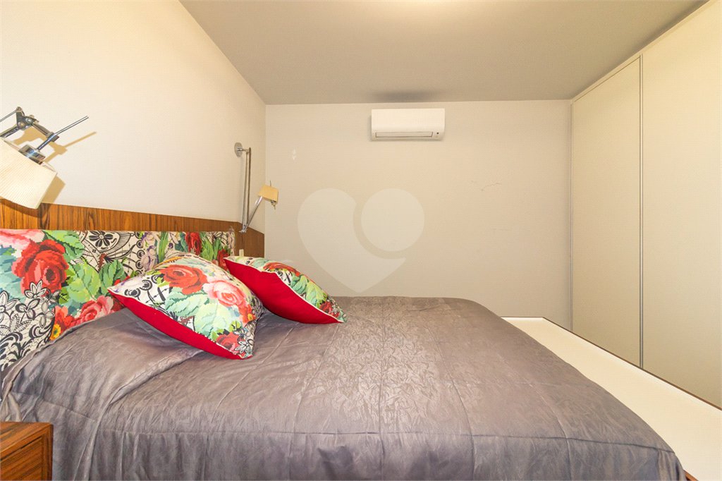Casa à venda ou para alugar com 3 quartos, sendo 1 suíte, em Butantã, São Paulo, SP