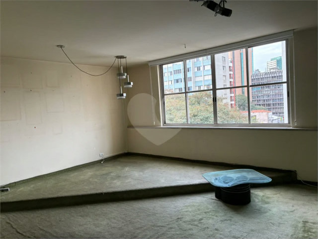 Apartamento à venda com 3 quartos em Paraíso, São Paulo, SP