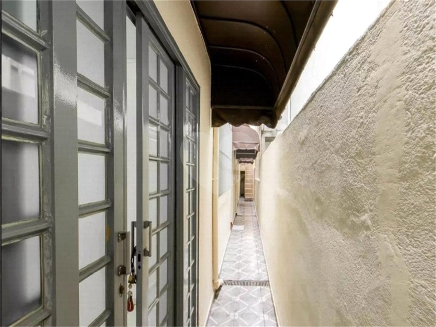 Casa à venda com 4 quartos, sendo 2 suítes, em Jardim Coimbra, São Paulo, SP