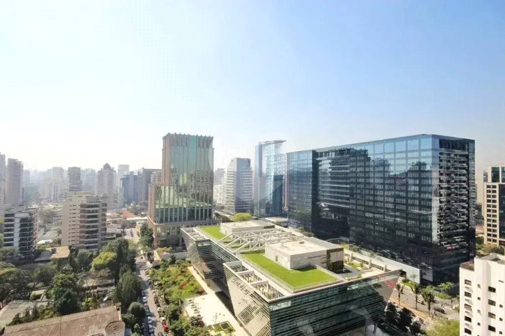 Apartamento à venda ou para alugar com 3 suítes em Itaim Bibi, São Paulo, SP