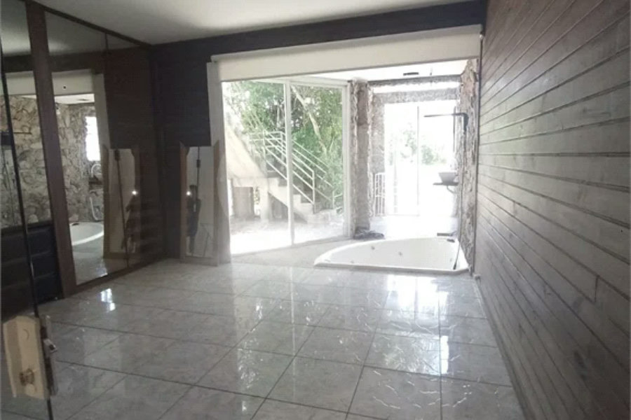 Casa à venda com 2 quartos, sendo 1 suíte, em Ipiranga, São Paulo, SP