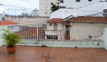 Casa à venda com 4 quartos, sendo 1 suíte,  em Santana, São Paulo, SP