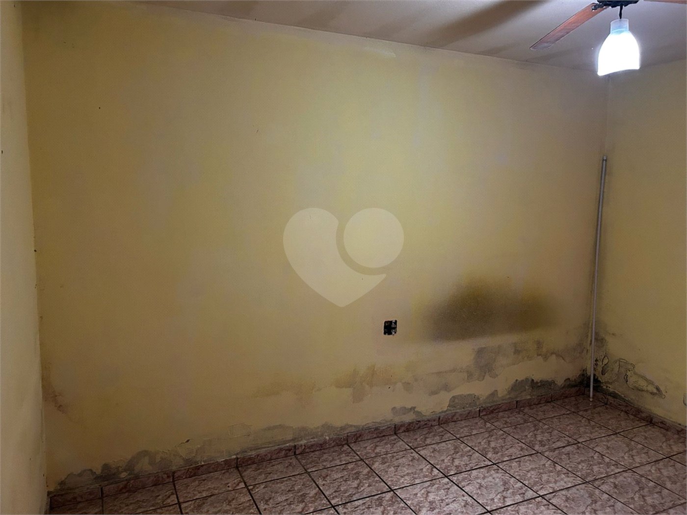 Casa à venda com 2 quartos em Jardim Fogaça, Itapetininga, SP