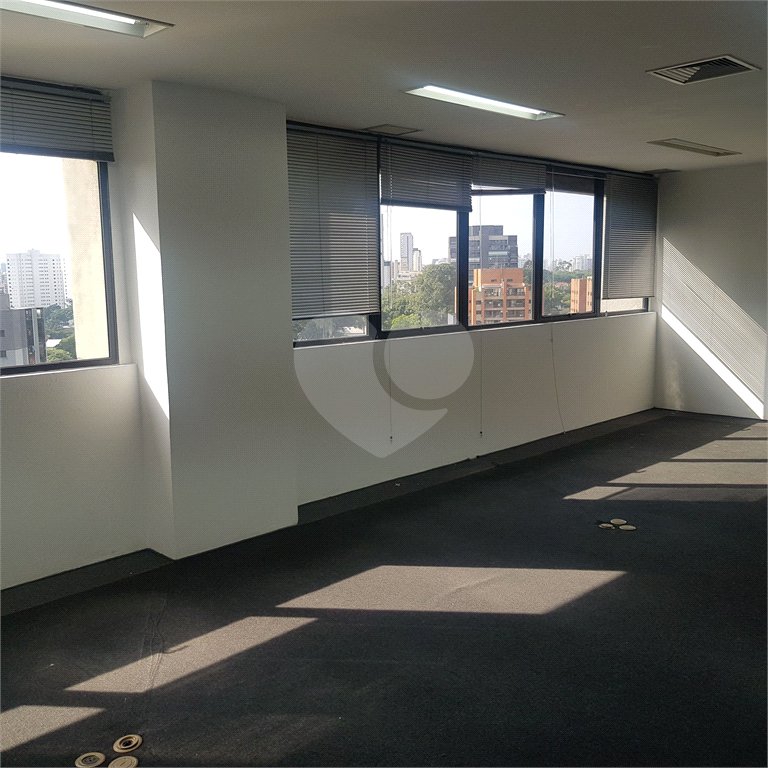 Sala à venda em Alto da Boa Vista, São Paulo, SP