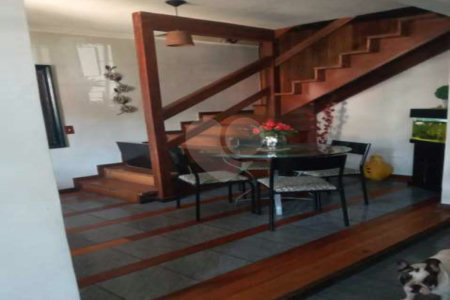 Casa à venda com 5 quartos, sendo 1 suíte, em Campo Grande, Rio de Janeiro, RJ