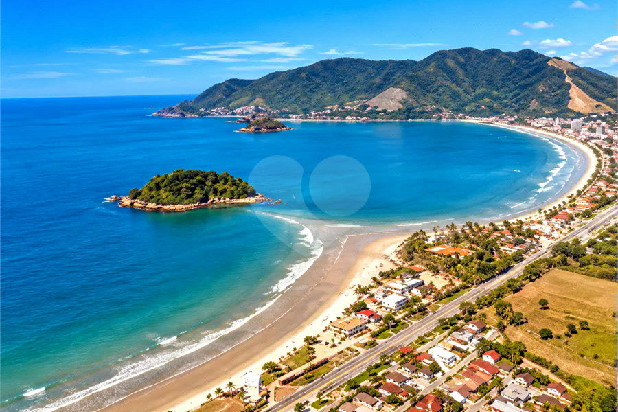 Apartamento à venda com 2 quartos, sendo 1 suíte, em Lagoinha, Ubatuba, SP