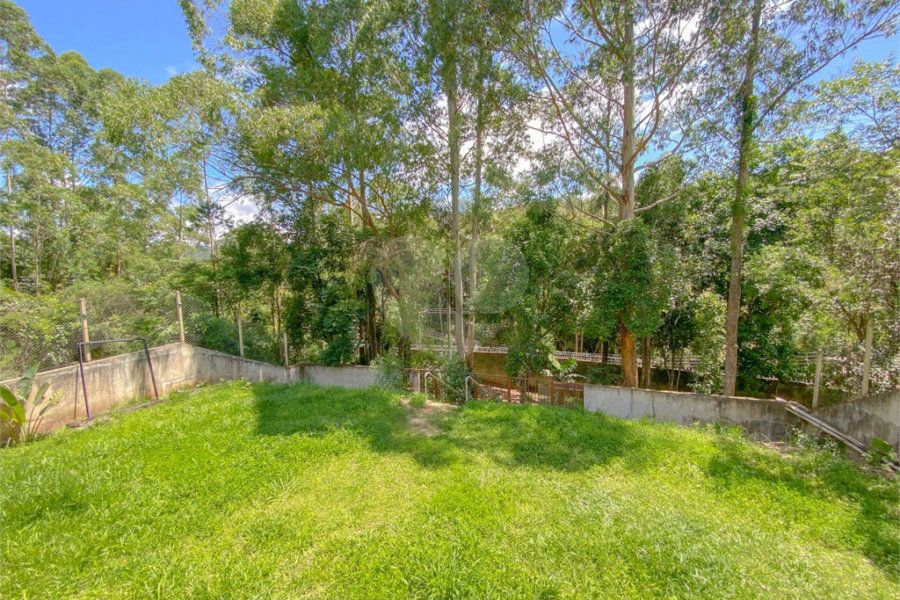 Casa à venda com 5 suítes no condomínio Suíça da Cantareira, Mairiporã - SP
