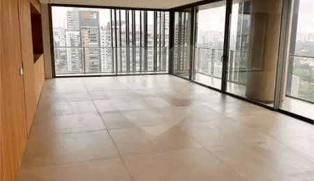 Apartamento para alugar com 4 quartos, sendo 3 suítes,  em Pinheiros, São Paulo, SP