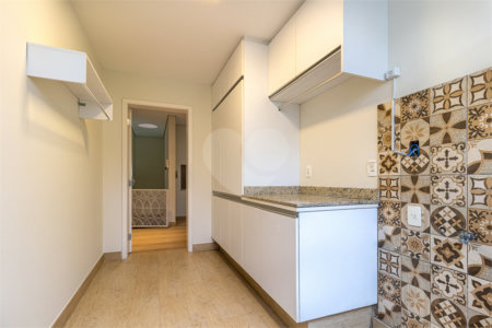 Casa à venda com 4 suítes no condomínio Las Cumbres, São Paulo - SP