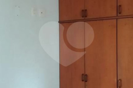 Apartamento à venda com 2 quartos em Aclimação, São Paulo, SP