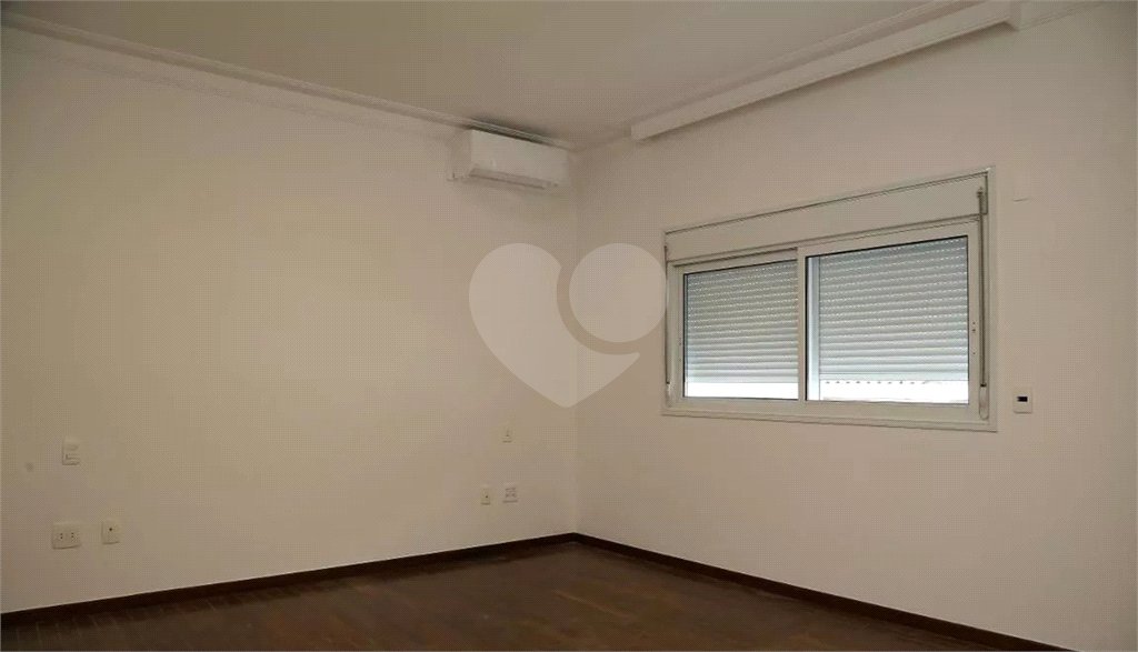 Casa à venda com 3 suítes no condomínio Residencial Morumbi, São Paulo - SP