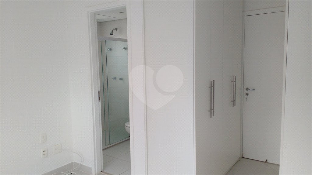 Apartamento à venda com 3 quartos, sendo 1 suíte, em Vila Suzana, São Paulo, SP