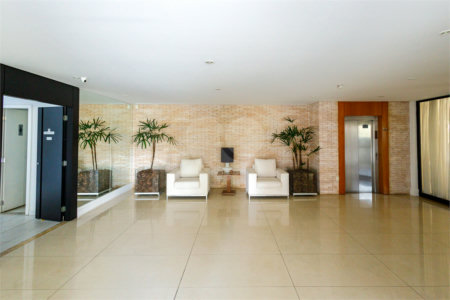 Apartamento à venda com 4 quartos, sendo 2 suítes,  em Jardim Panorama, São Paulo, SP