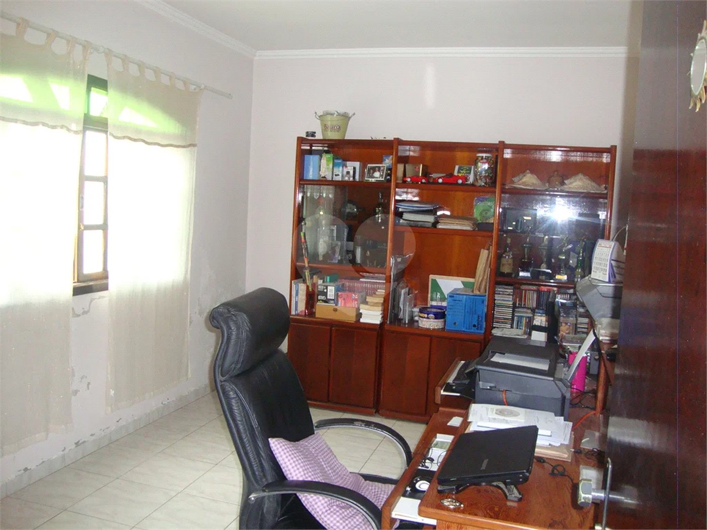 Chácara à venda com 5 quartos, sendo 2 suítes, em Jardim Arujá, Arujá, SP