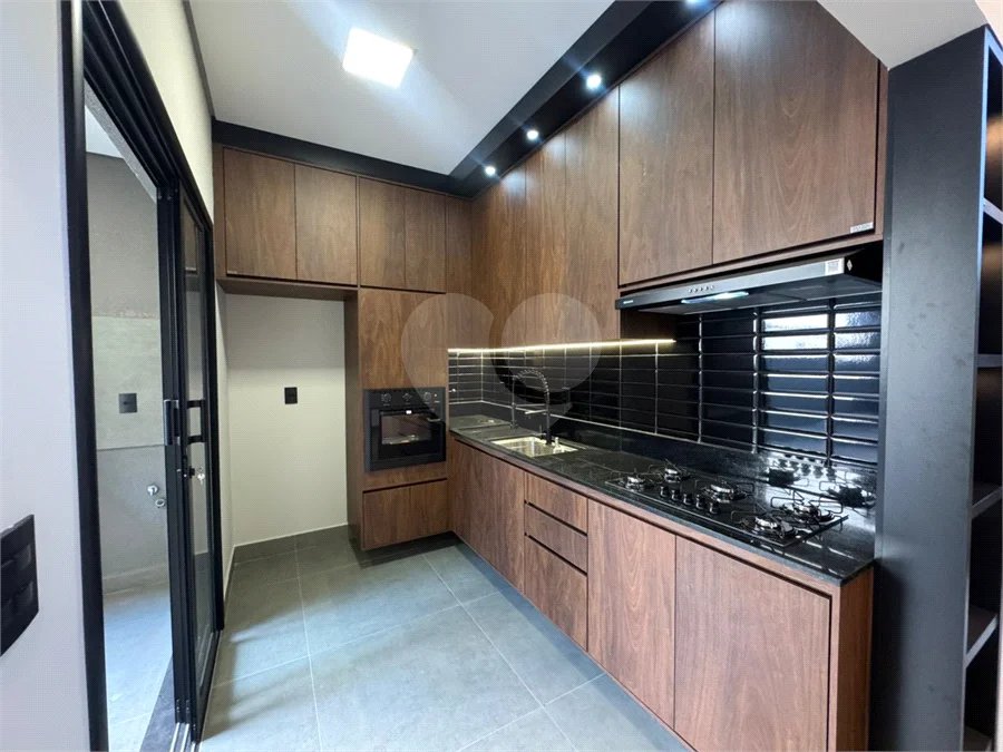 Casa Moderna / Jardim Residencial Nova Veneza