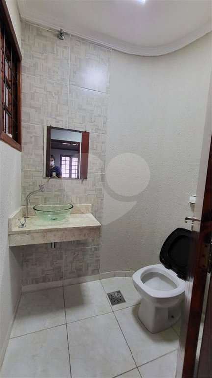 Chácara à venda com 3 quartos, sendo 2 suítes, em Planalto Verde, São Roque, SP