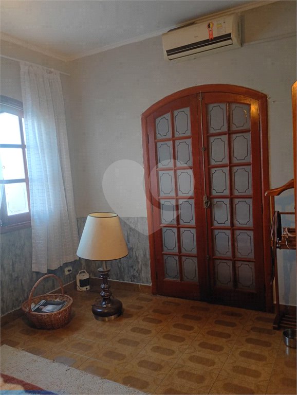 Casa à venda com 3 quartos em Parada Inglesa, São Paulo, SP