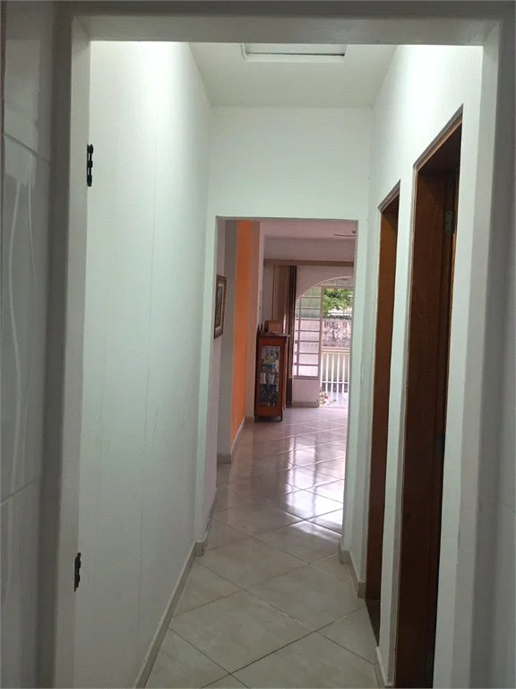 Casa à venda com 4 quartos, sendo 1 suíte, em Vila Cordeiro, São Paulo, SP