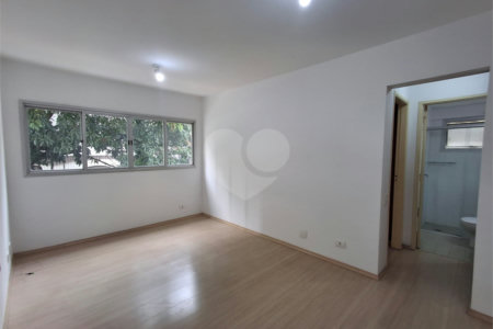 Apartamento à venda com 1 quarto em Indianópolis, São Paulo, SP