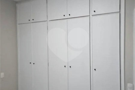 Apartamento à venda com 4 quartos, sendo 1 suíte, em Vila Alexandria, São Paulo, SP