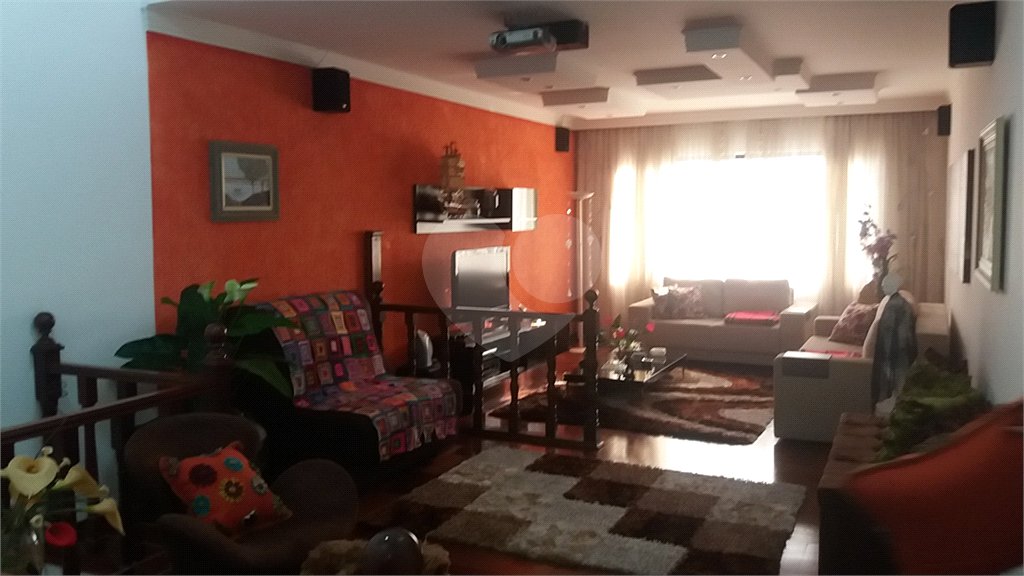 Sobrado à venda com 3 suítes em Jardim Franca, São Paulo, SP