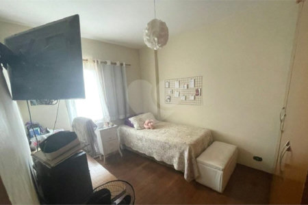 Apartamento à venda com 4 quartos, sendo 1 suíte, em Tatuapé, São Paulo, SP