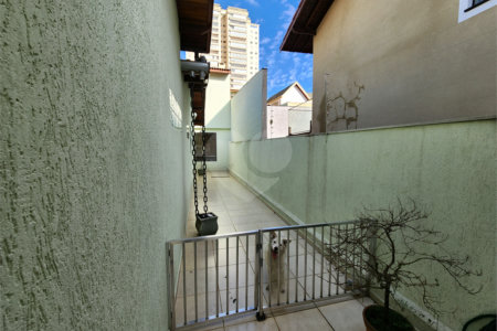 Casa à venda com 4 quartos, sendo 3 suítes,  em Vila Rosália, Guarulhos, SP