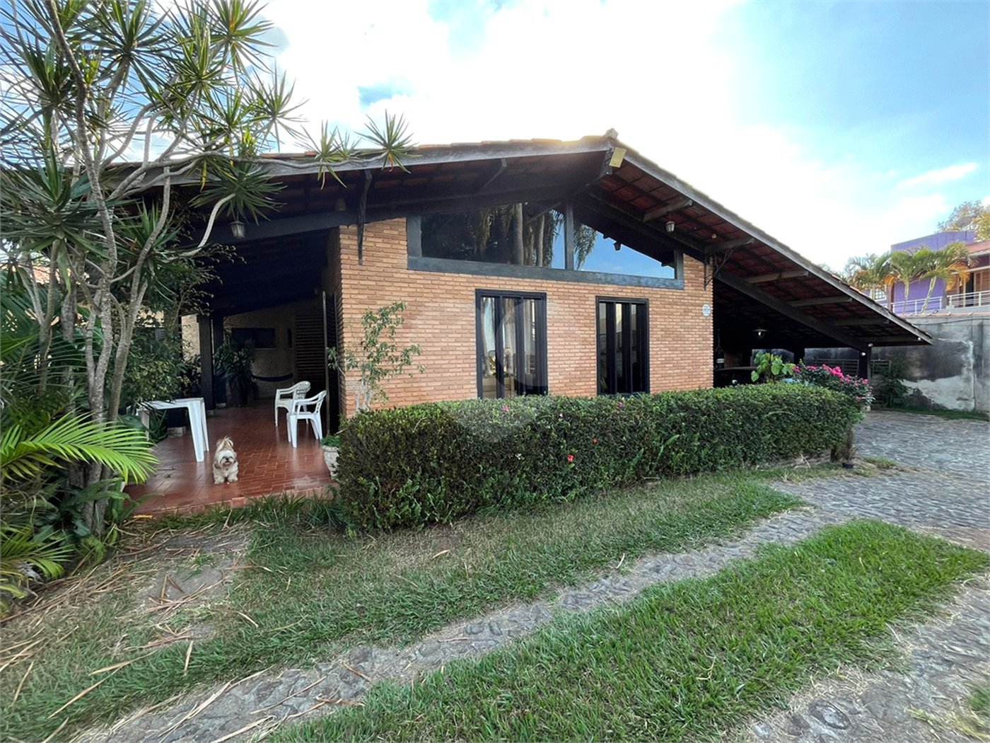 Casa Térrea à venda com 4 quartos, sendo 2 suítes, em Jardim Paulista, Atibaia, SP