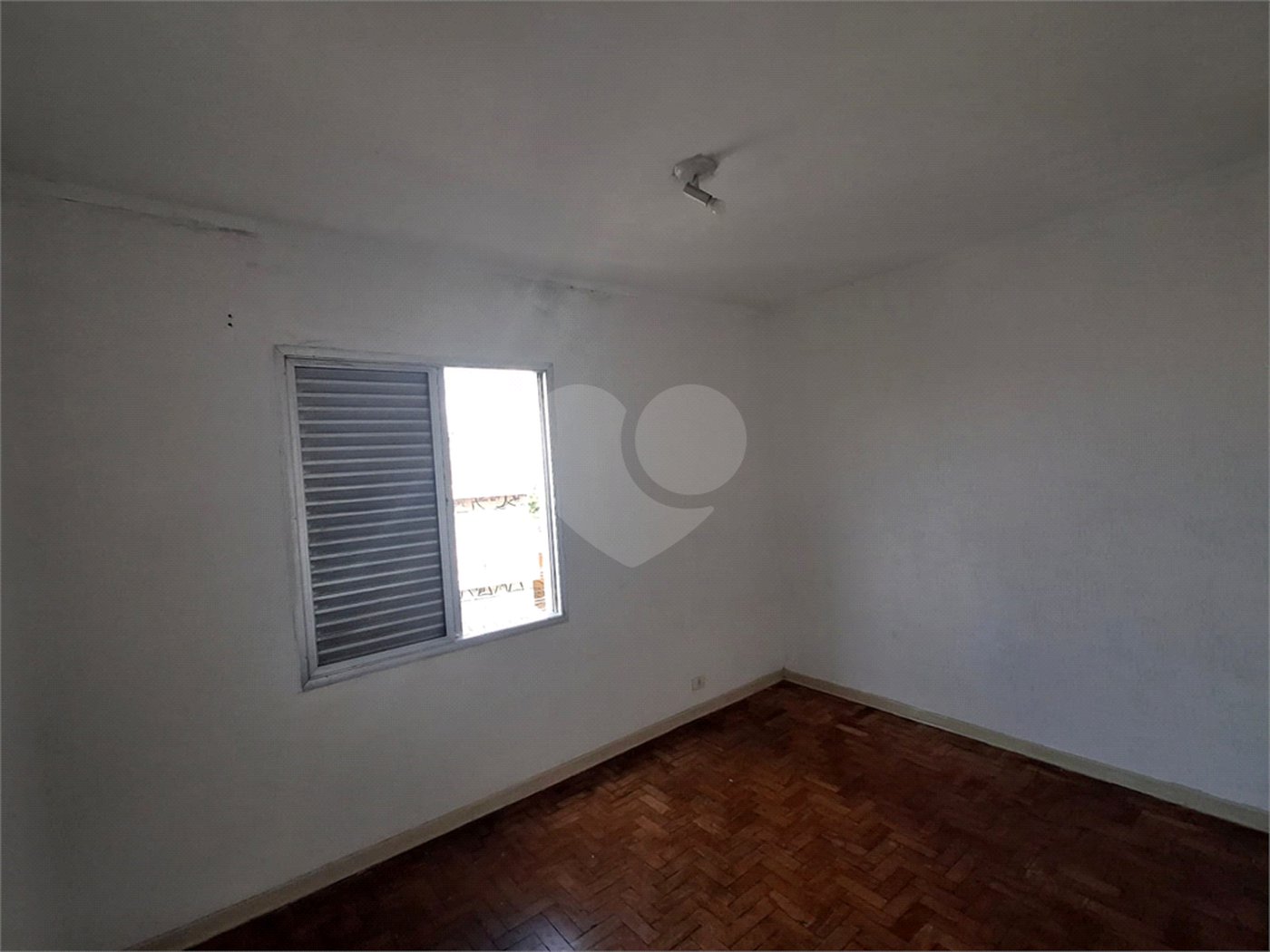 Apartamento à venda com 2 quartos em Chora Menino, São Paulo, SP