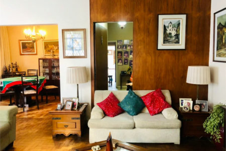 Sobrado à venda com 5 suítes em Vila Cordeiro, São Paulo, SP
