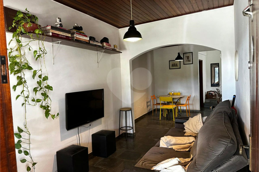 Casa à venda com 3 quartos, sendo 1 suíte, em Planalto Paulista, São Paulo, SP