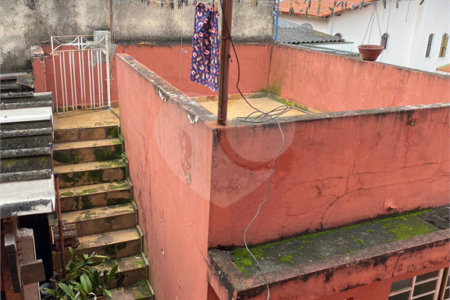 Sobrado à venda com 3 quartos, sendo 1 suíte, em Vila Augusta, Guarulhos, SP