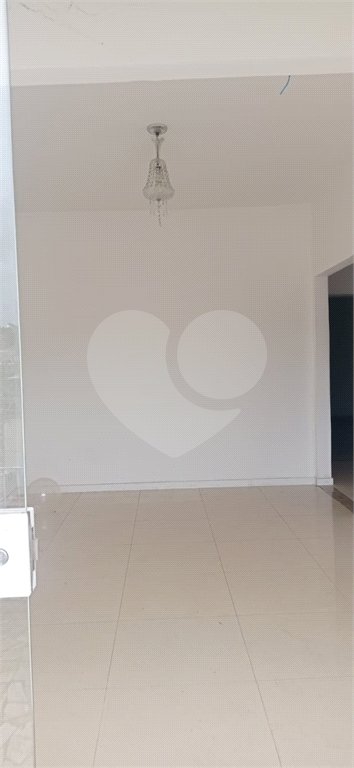 Casa à venda com 3 quartos em Campo Grande, Rio de Janeiro, RJ