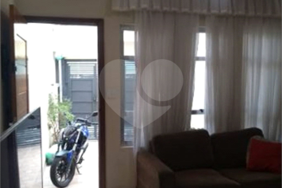 Sobrado à venda com 2 quartos em São Miguel Paulista, São Paulo, SP