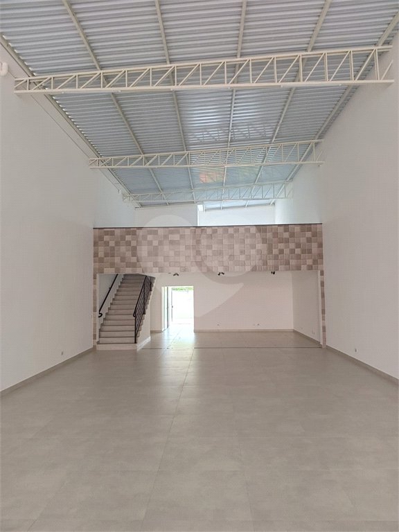 Salão para alugar no Centro, Salto, SP