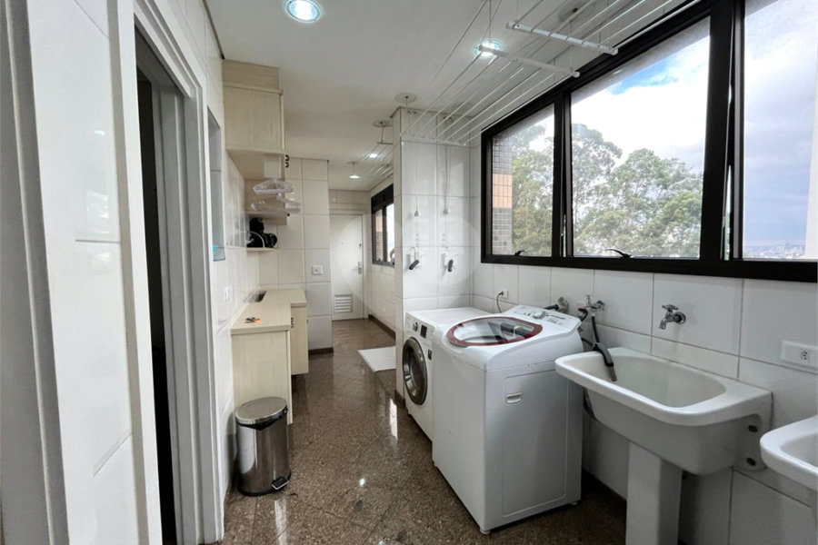 Apartamento à venda com 4 suítes em Santana, São Paulo, SP
