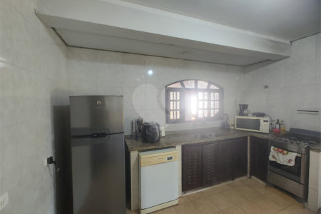 Chácara à venda com 4 quartos, sendo 3 suítes, em Campos de Atibaia, Atibaia, SP