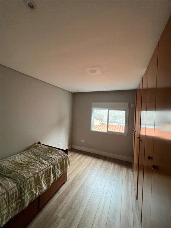 Sobrado à venda com 3 quartos, sendo 1 suíte, em Jardim Vazani, São Paulo, SP