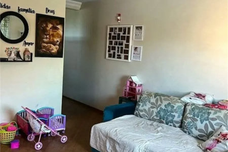 Sobrado à venda com 3 quartos, sendo 1 suíte, em Parque Ipê, São Paulo, SP