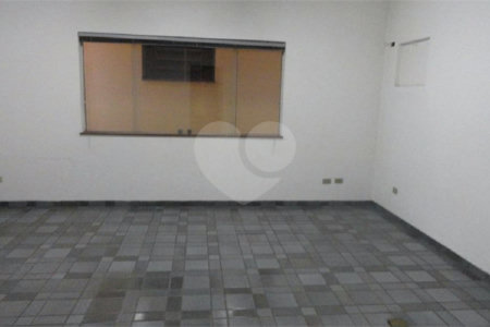 Sobrado à venda com 2 quartos em Jardim Marajoara, São Paulo, SP
