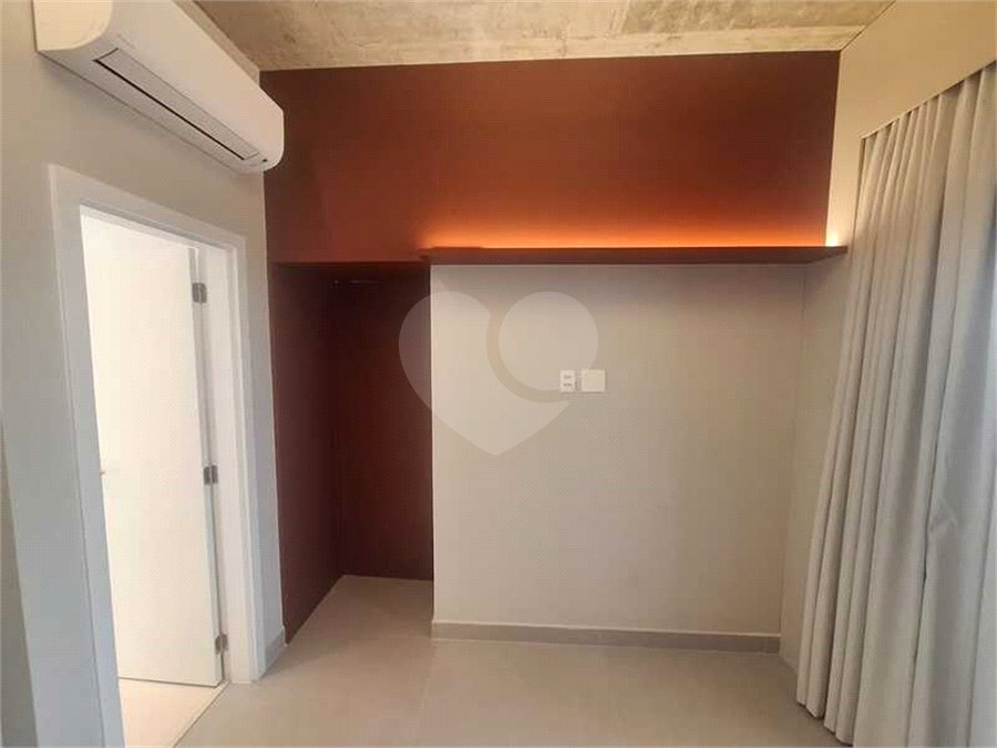 Apartamento à venda com 1 suíte em Moema, São Paulo, SP