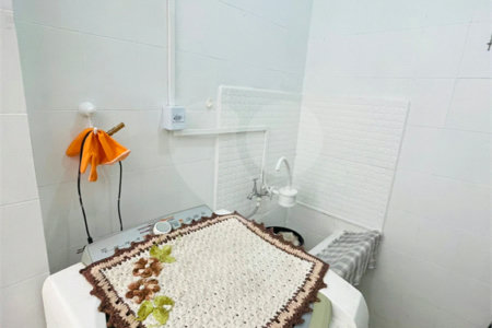 Casa à venda com 4 quartos, sendo 1 suíte,  em Jardim Stella, Santo André, SP