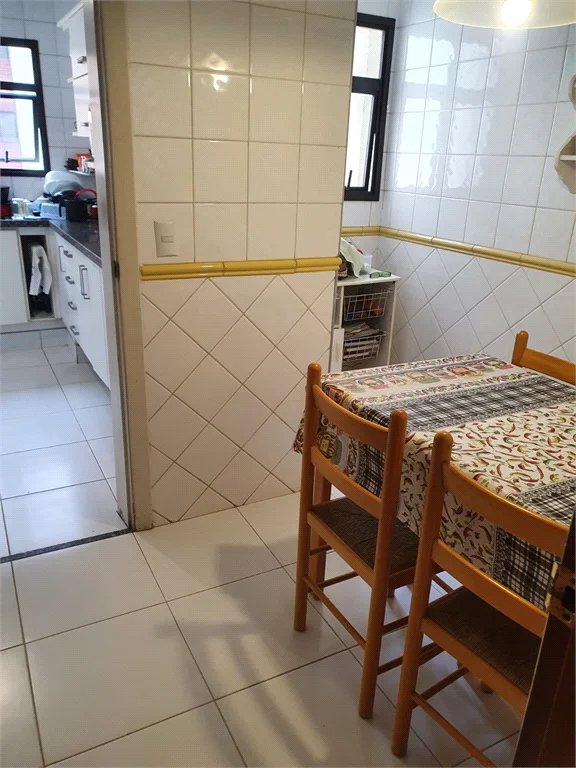 Apartamento à venda com 4 quartos, sendo 2 suítes,  em Vila Suzana, São Paulo, SP